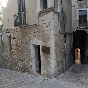 Casa Cundaro 3*, Girona Spain